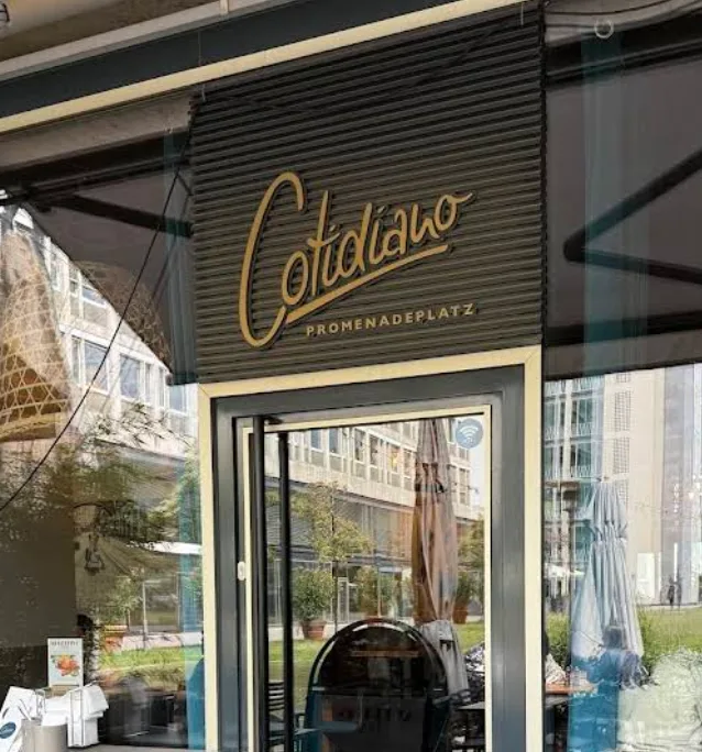 Cotidiano Promenadeplatz.webp