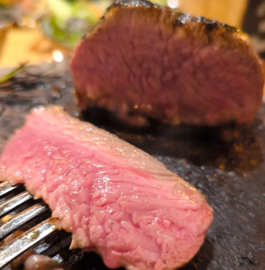 FRANKIES Steak & Burger (4).webp