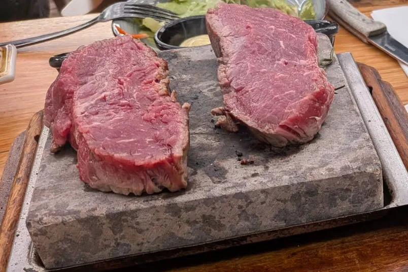 FRANKIES Steak & Burger (5).webp