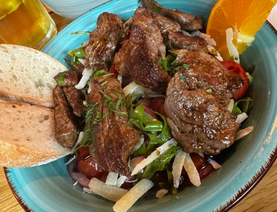 FRANKIES Steak & Burger (11).webp