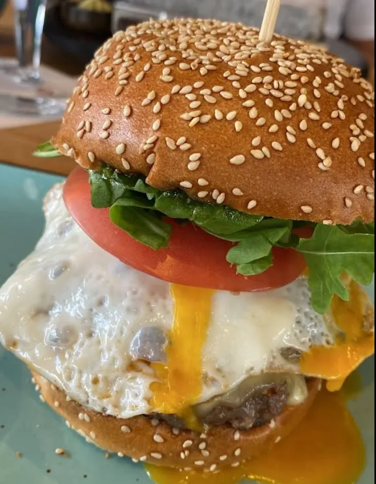 FRANKIES Steak & Burger (17).webp