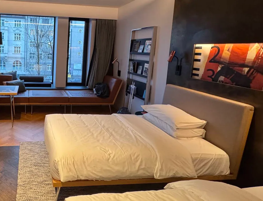 Andaz (3).webp