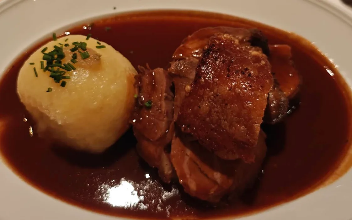 Der Spöckmeier - Wirtshaus am Marienplatz (7).png