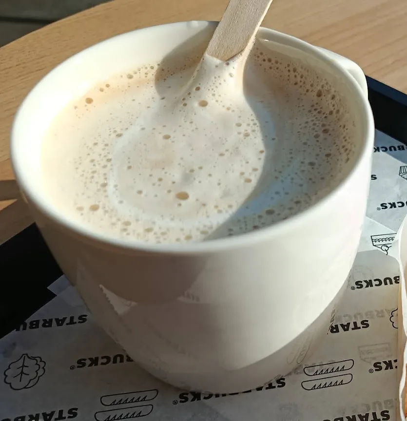 Starbucks (3).png