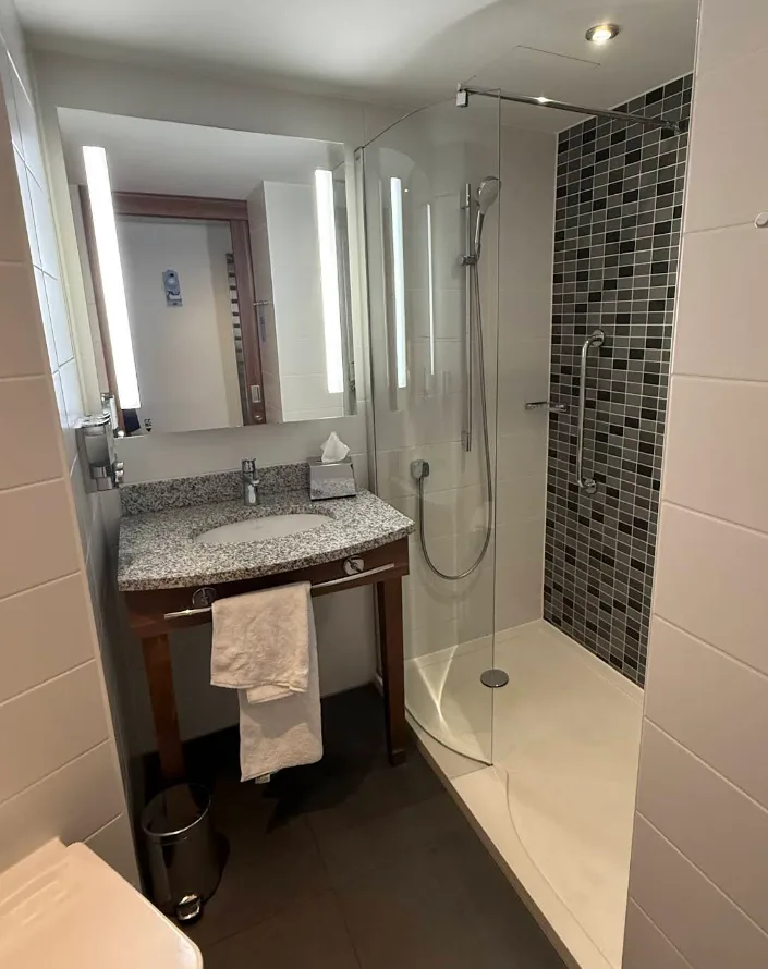 Hampton by Hilton (5).webp