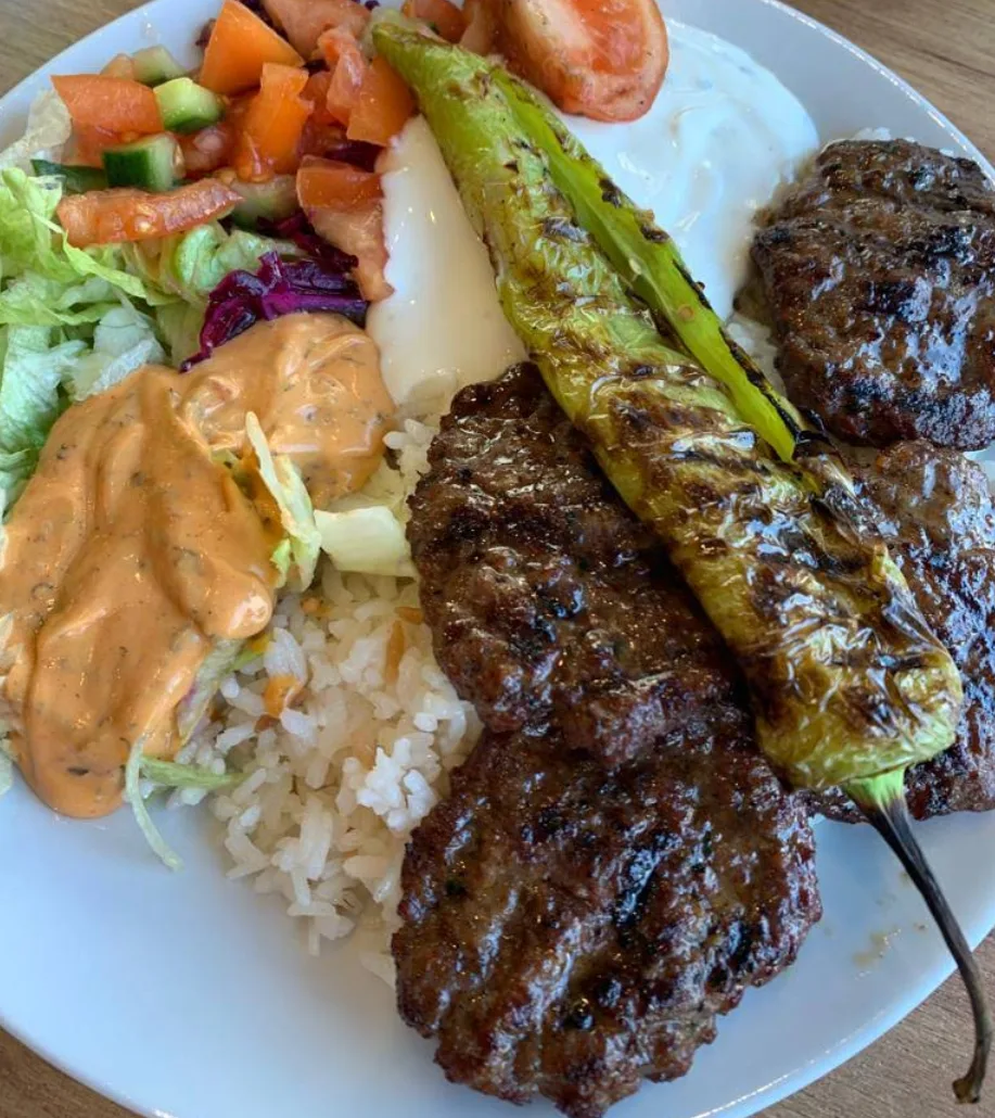STEAK DÖNER Türkish Cuisine (4).webp