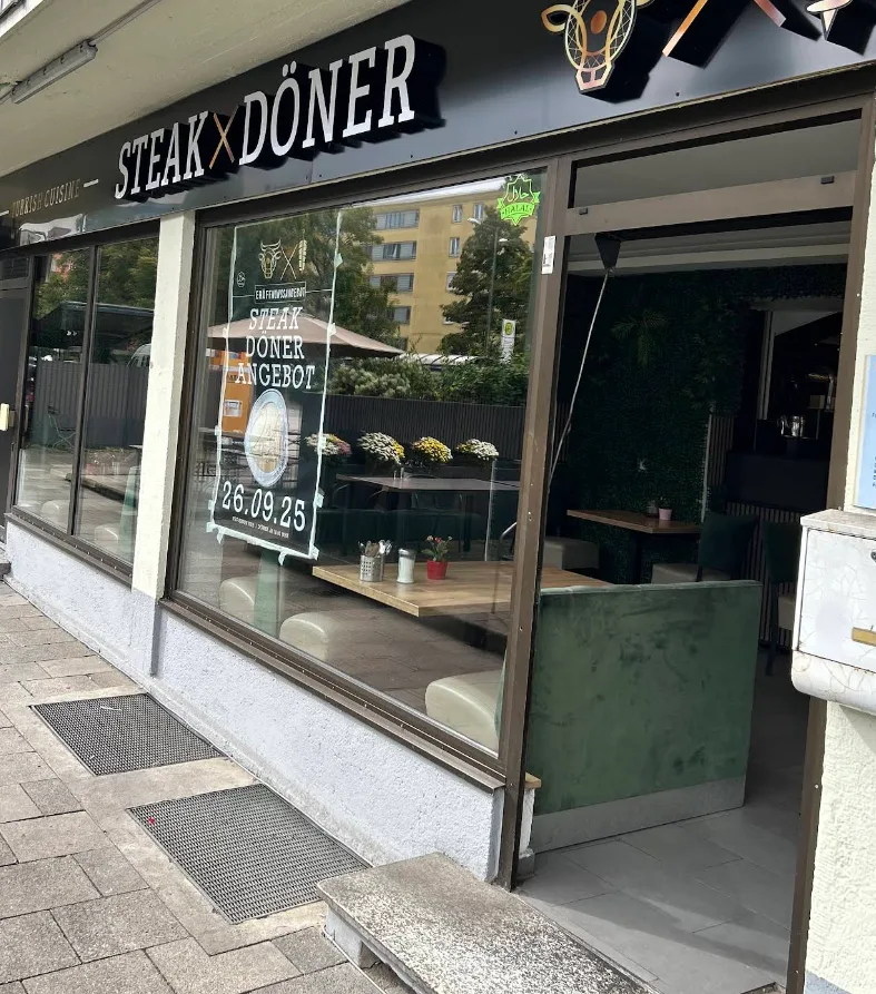STEAK DÖNER Türkish Cuisine.webp