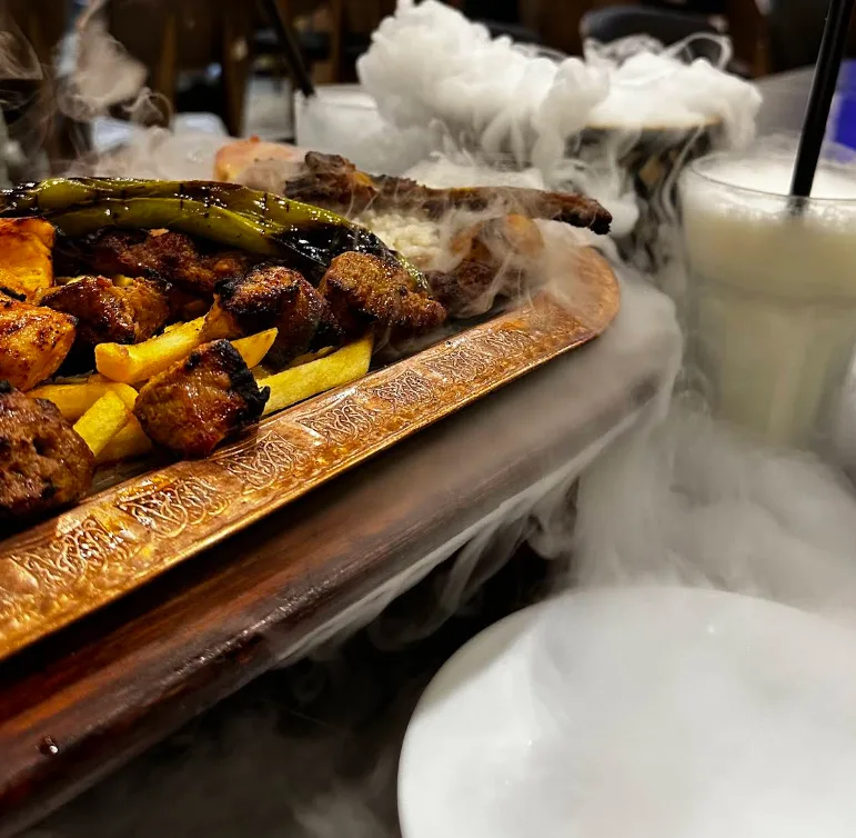 Mangal ET Kebap-Haus (18).png