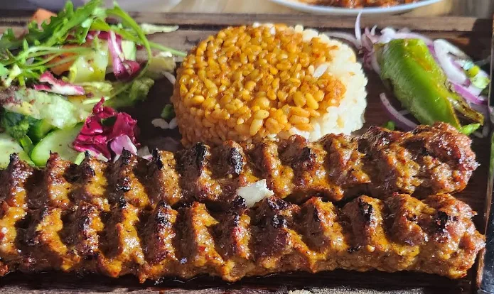 Mangal ET Kebap-Haus (26).png