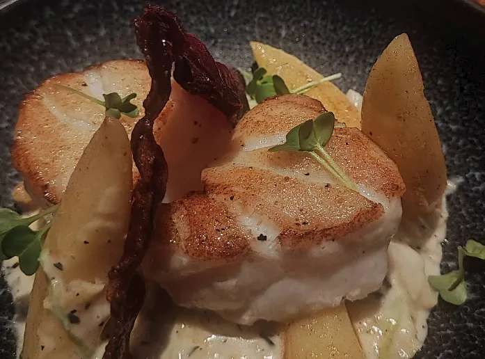 Bootshaus Grill & Bar (6).png