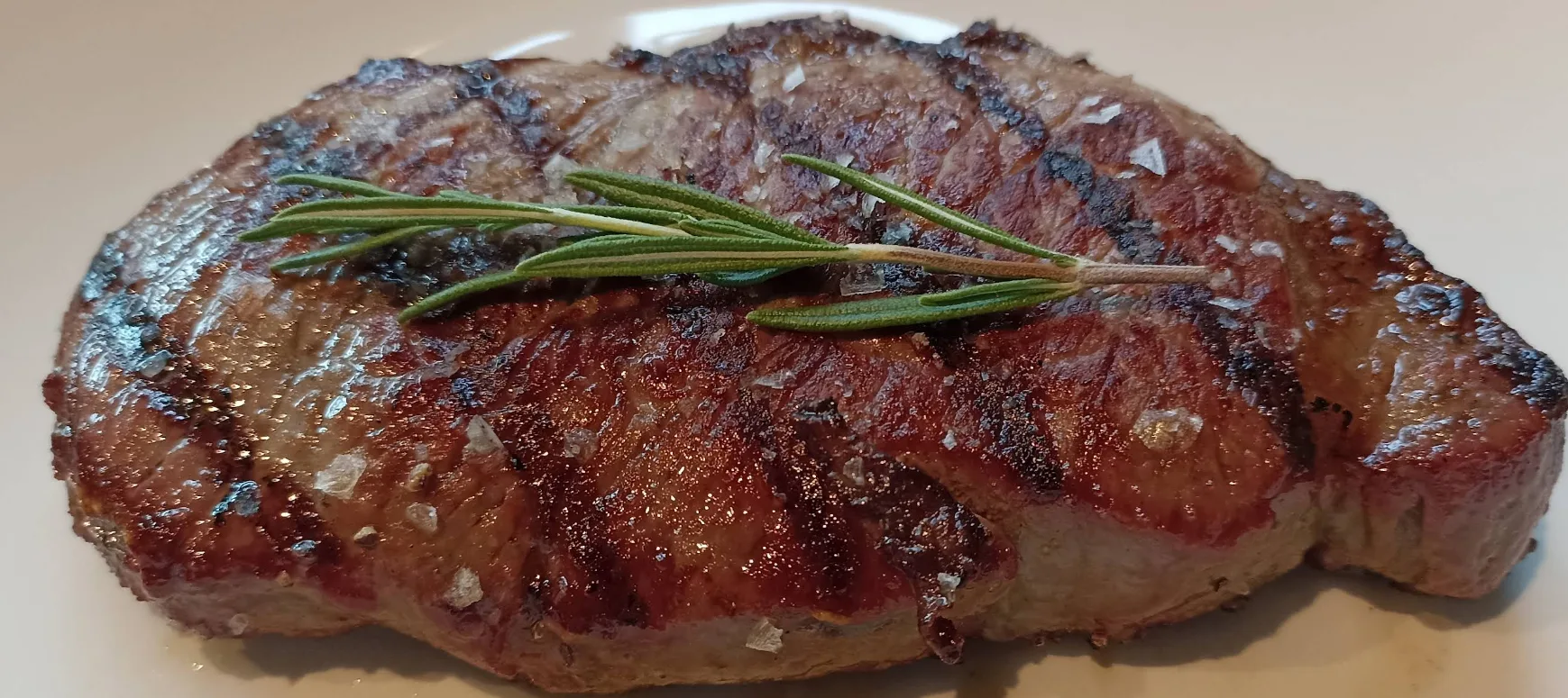 Bootshaus Grill & Bar (43).png
