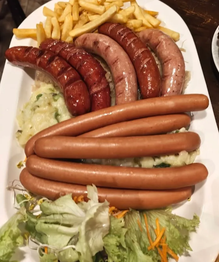 Frankfurter Wirtshaus (31).png