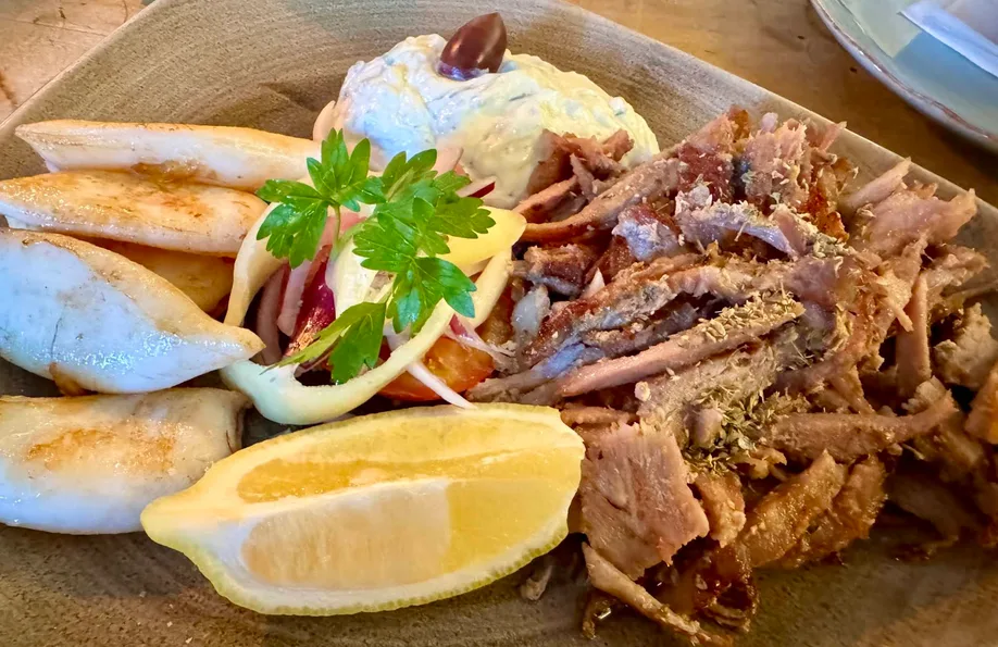 Taverna Paros (33).png