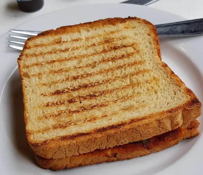 Kamps Bäckerei mit Backstube (3).png