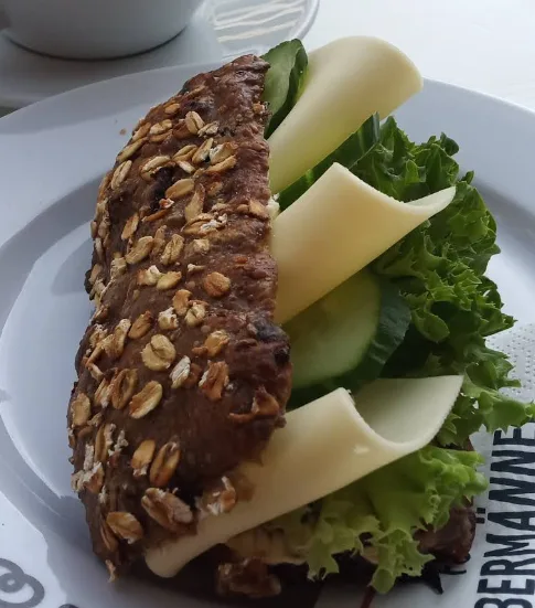 Kamps Bäckerei mit Backstube (7).png