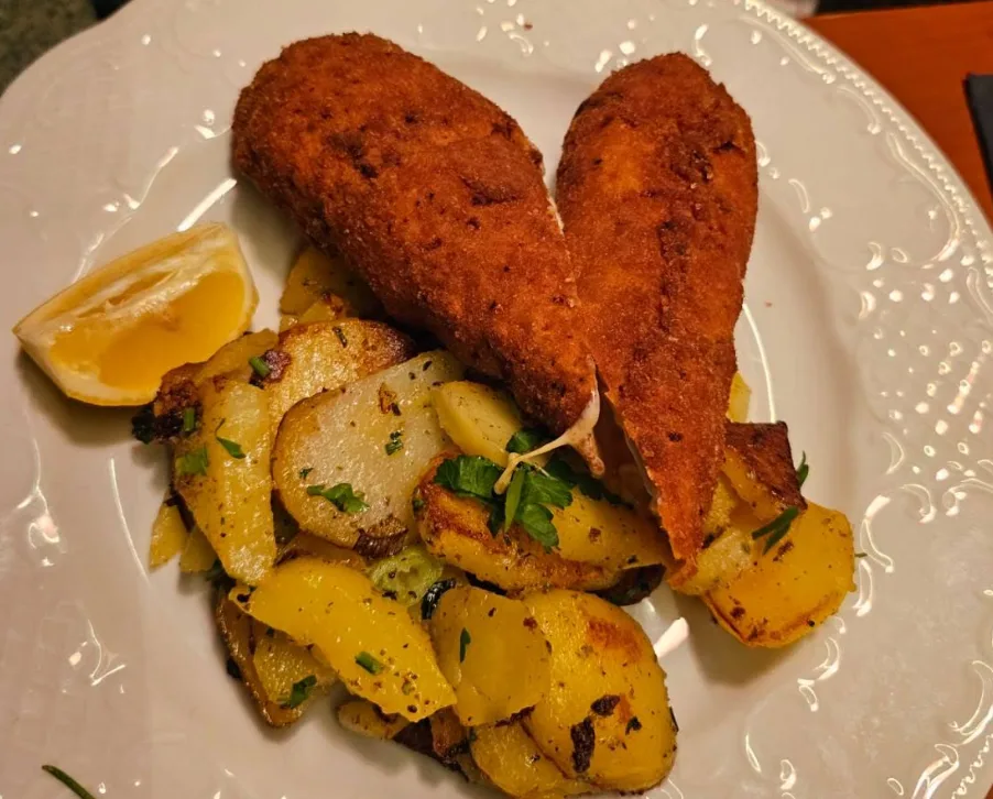 Gaststätte Burg Pappenheim (18).webp