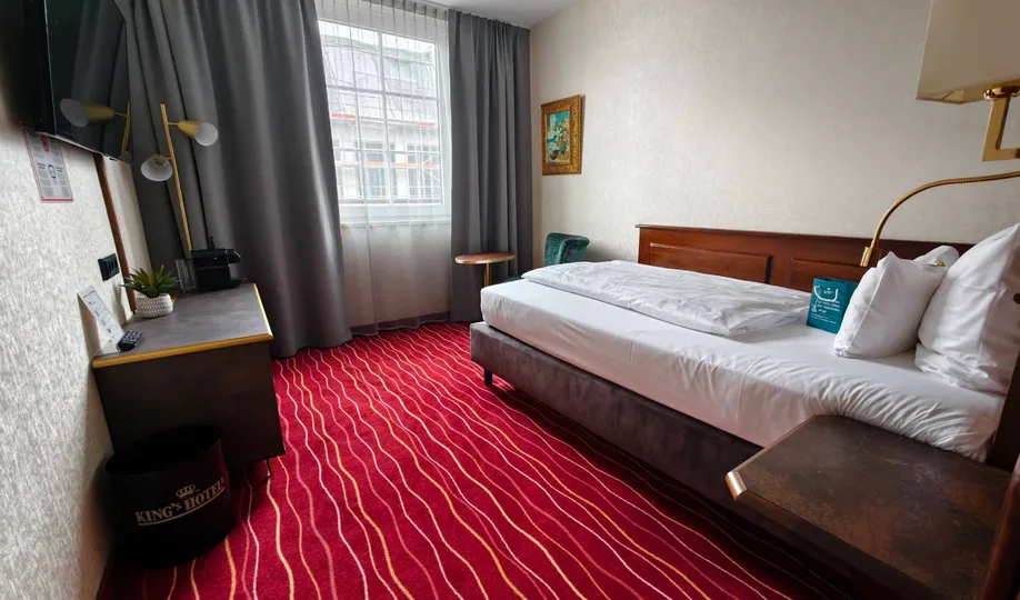 KING's HOTEL (2).webp