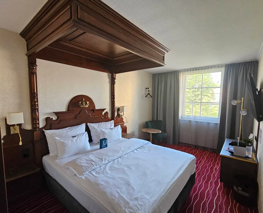 KING's HOTEL (7).webp