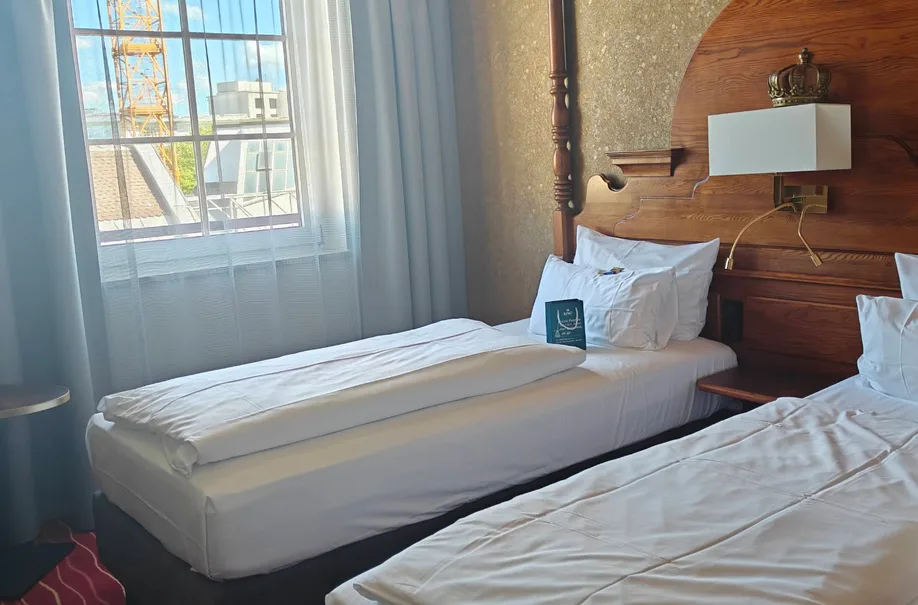 KING's HOTEL (10).webp