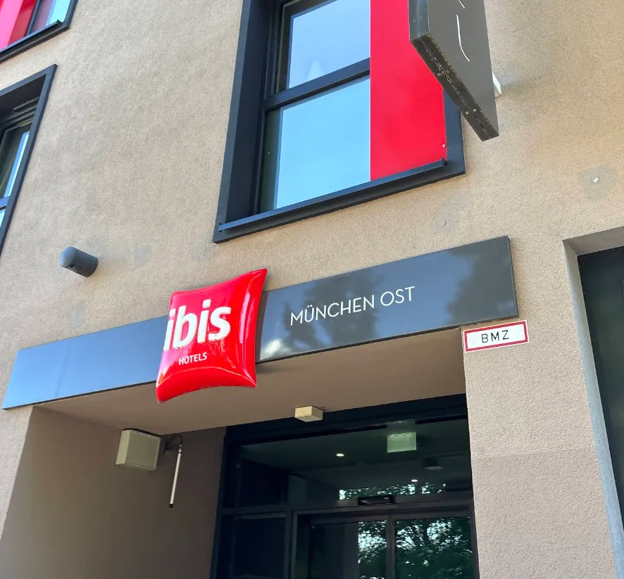 ibis.webp