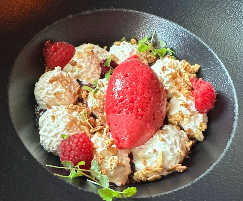 heimat Restaurant (27).png