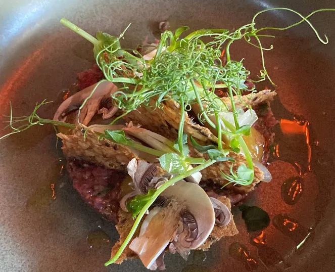 heimat Restaurant (30).png