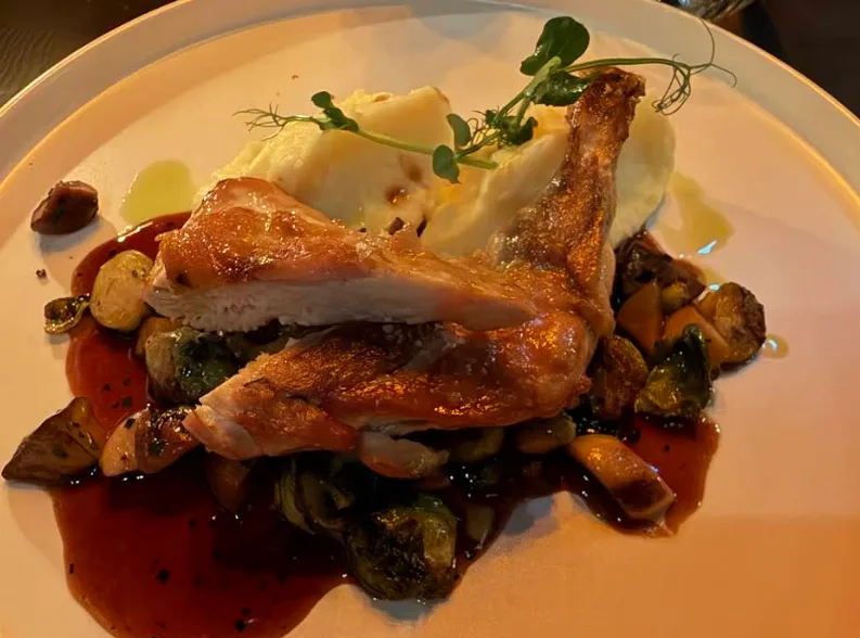 heimat Restaurant (37).png