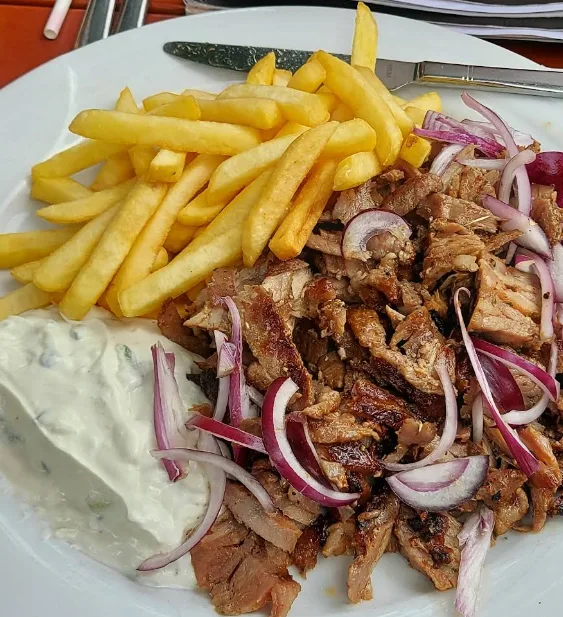 Griechische Taverne Zur Gartenlaube (11).webp