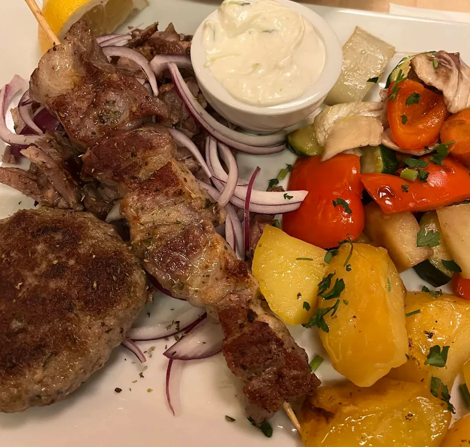 Griechische Taverne Zur Gartenlaube (12).webp