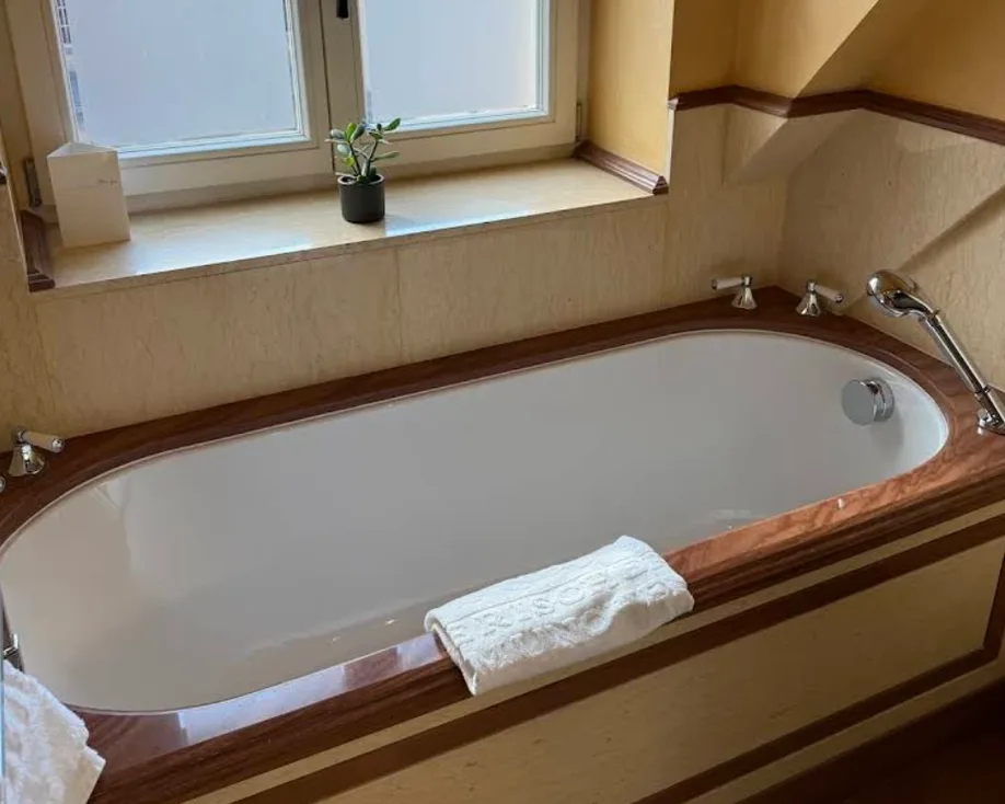 Hotel Bayerischer Hof_016.webp