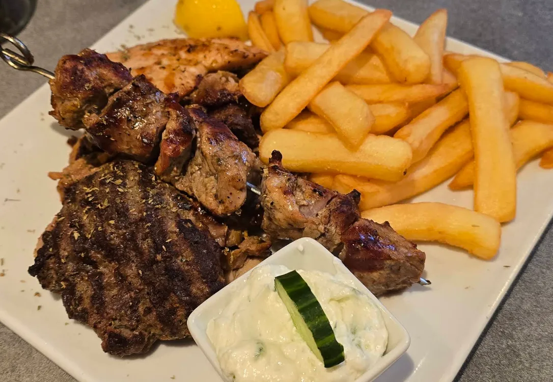 Taverna Alexander's (7).png
