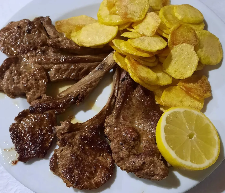 Taverna Alexander's (15).png