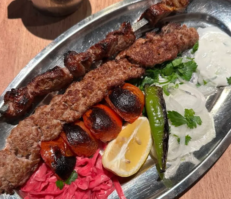 Sara H Grill House (11).png