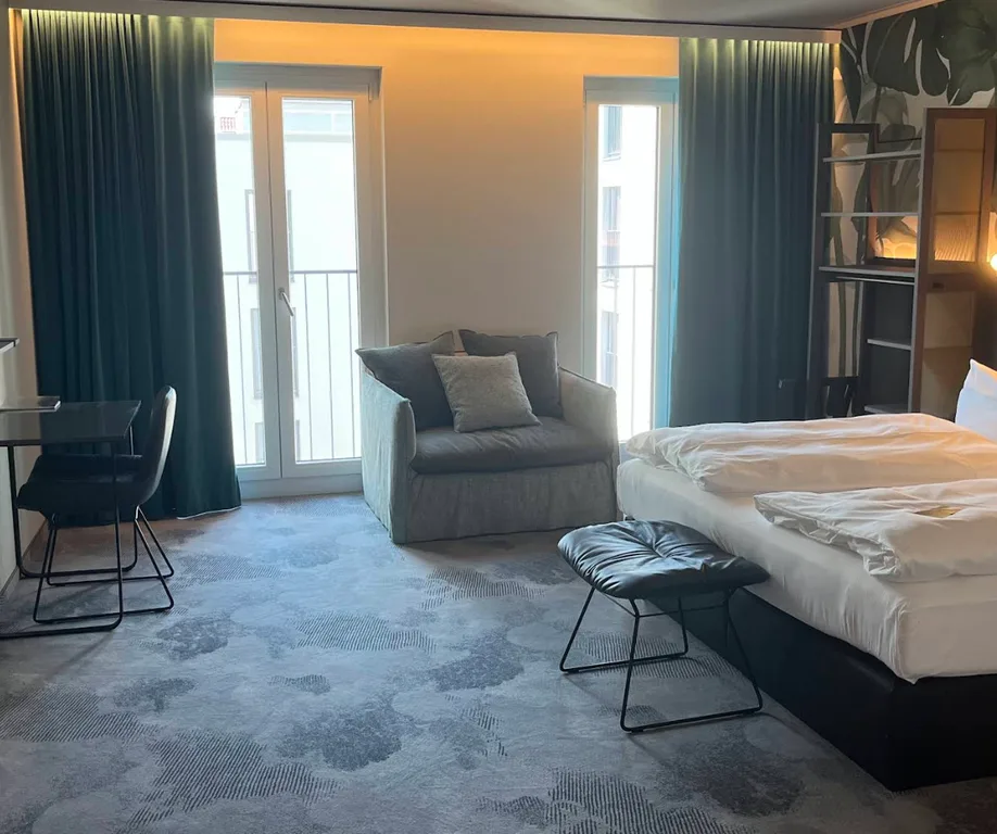 Motel One (3).webp