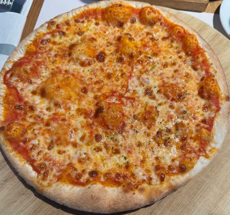 mama trattoria Berlin Mitte (24).png