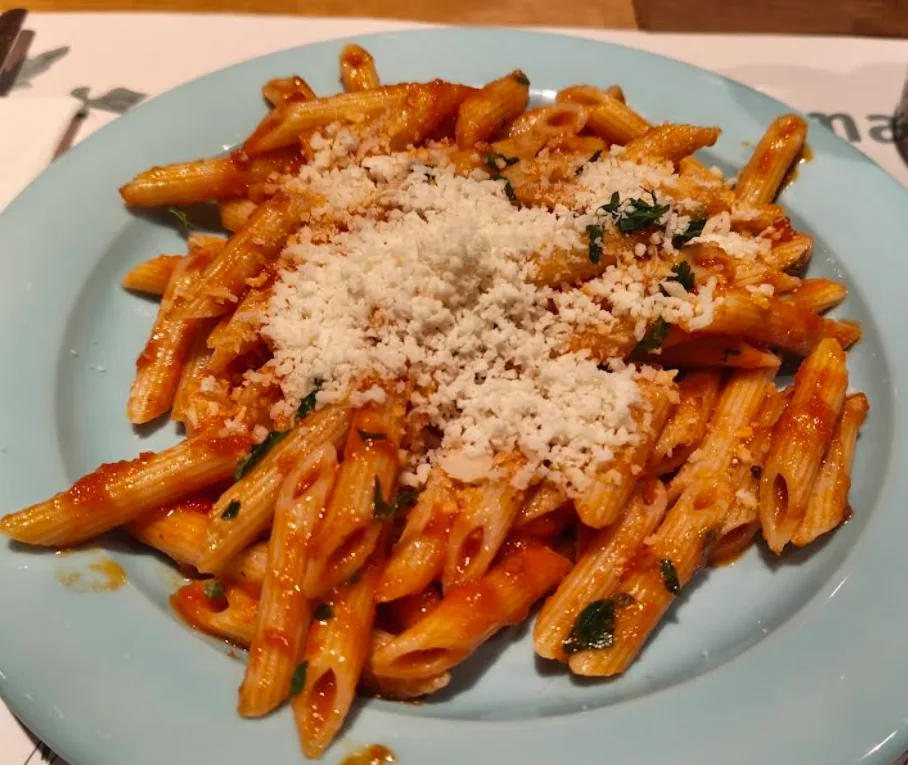 mama trattoria Berlin Mitte (21).png