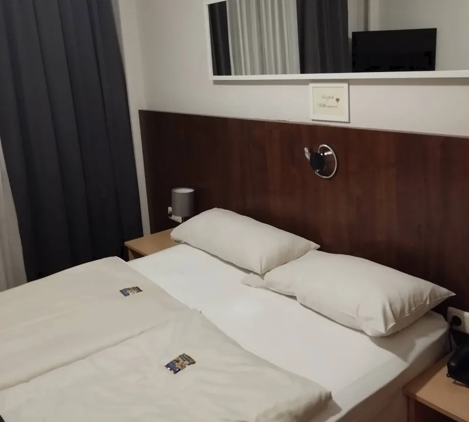 Hotel Italia (2).webp