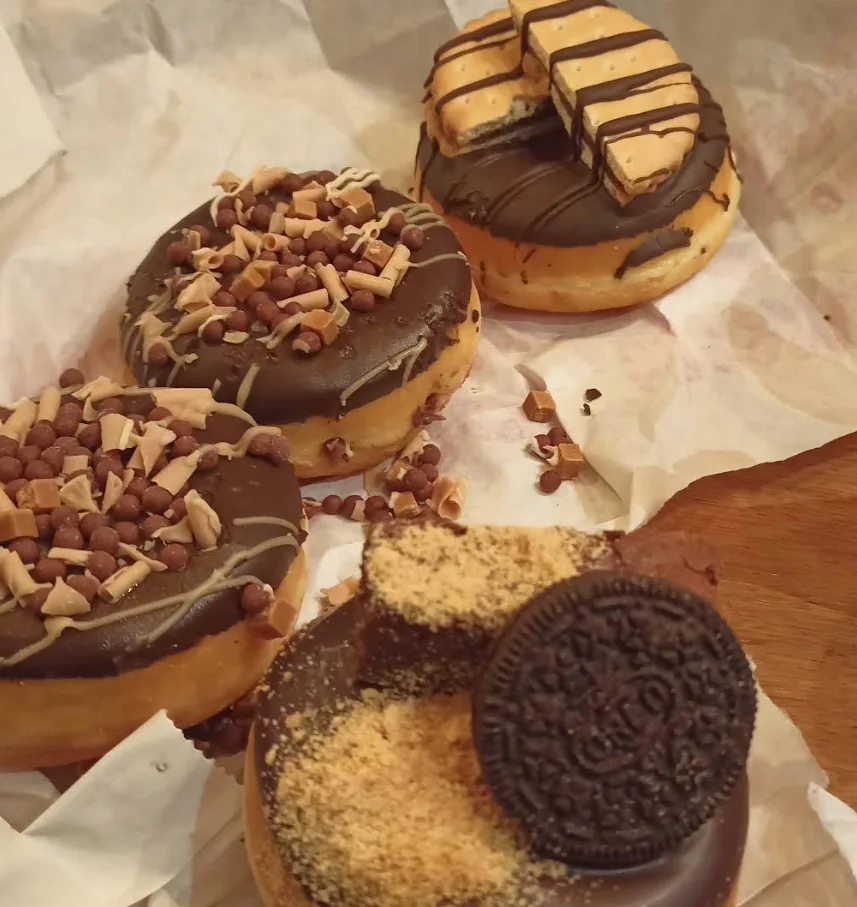 Dunkin' Donuts (3).png
