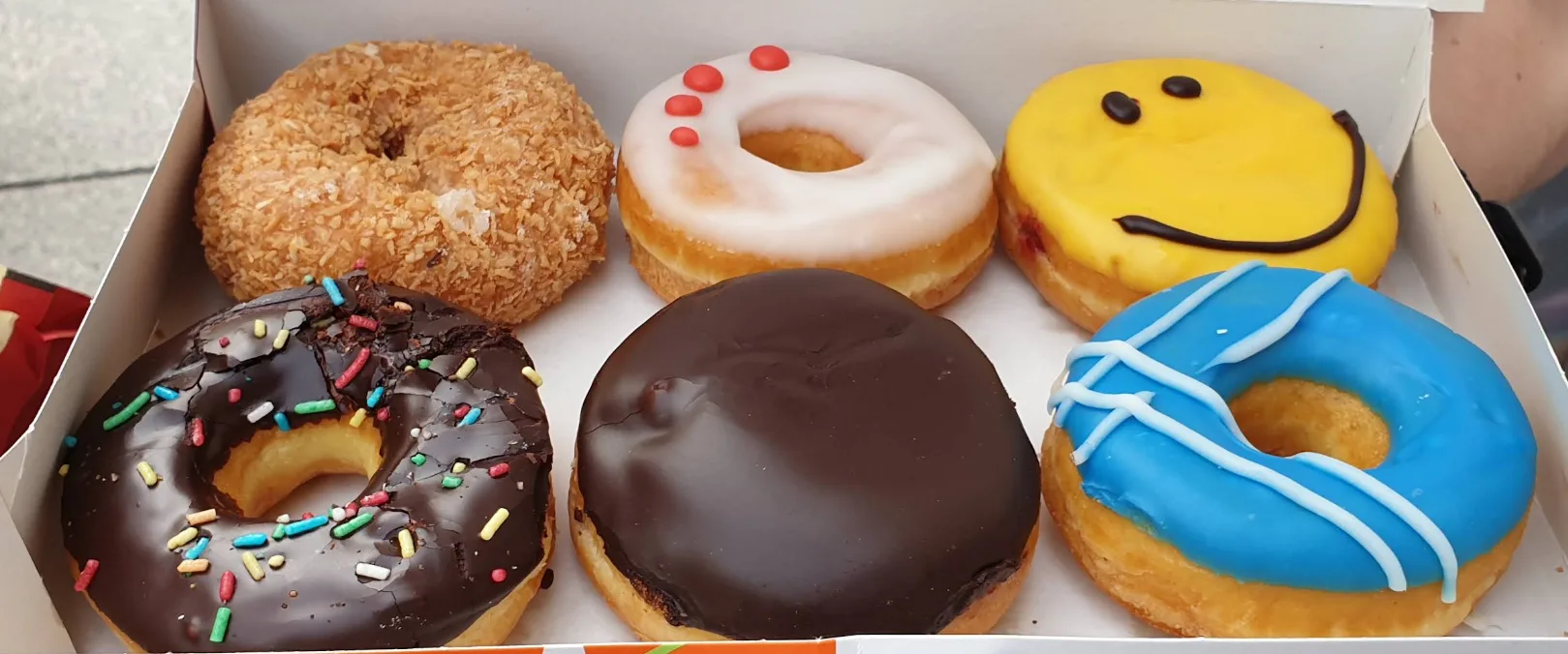 Dunkin' Donuts (9).png