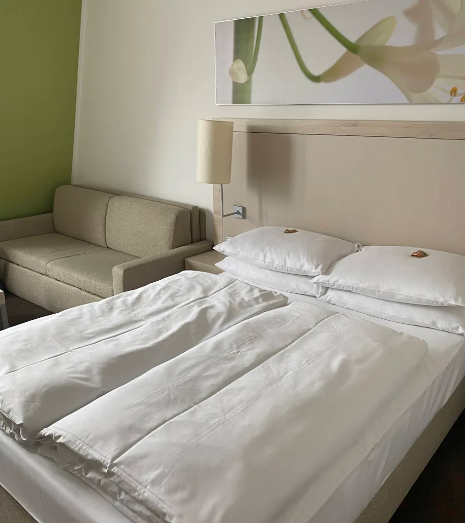 H+ Hotel (2).webp